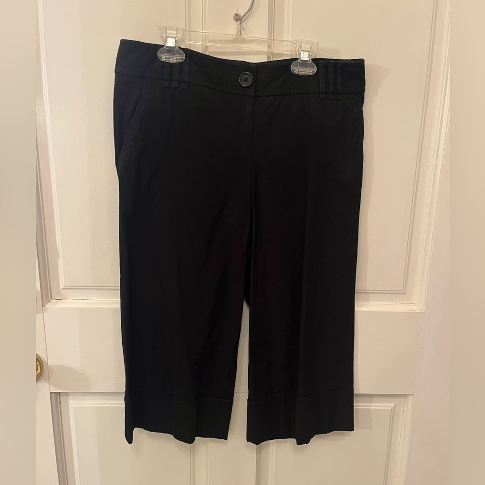 Black Capri Pants